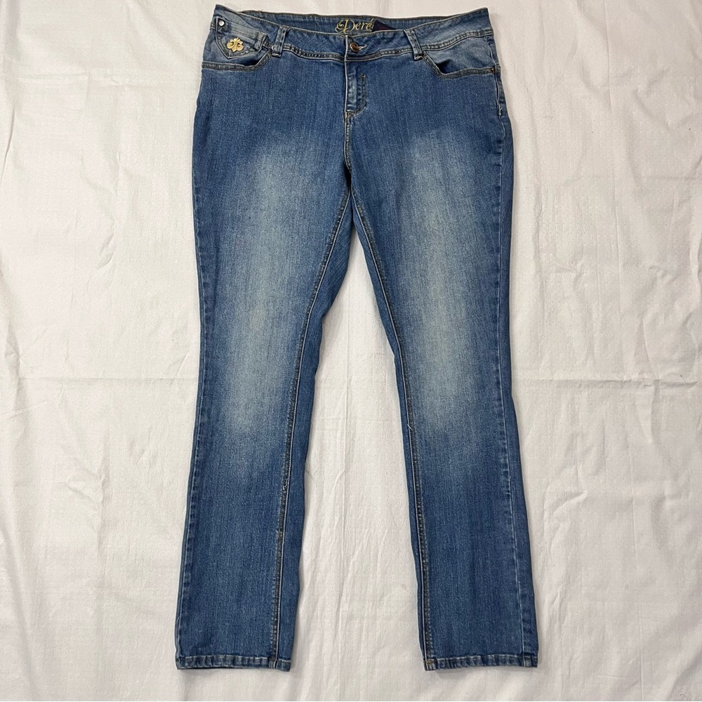 Dereon ladies Straight Leg Jeans size 18W